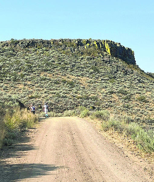 Rounding-the-Bend-Near-Flattop-Butte