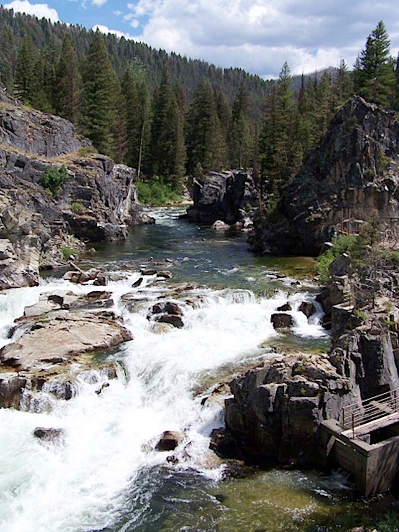 Dagger Falls - IDAHO magazine